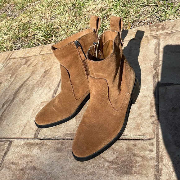 Zara Shoes - Zara casual style block heels ankle boots -tan colored size EU 38/7 1/2 US